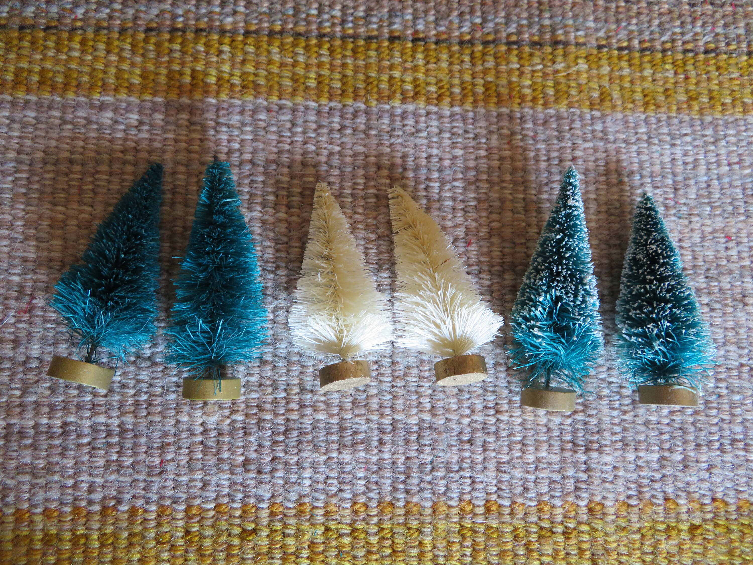 Sisal trees,3 inch tall craft trees,frosted,green or natural,2/pkg