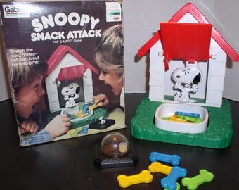 SNOOPY Snack Attack Pop-O-Matic Game - Gabriel (1980) in Box - Vintage Toy