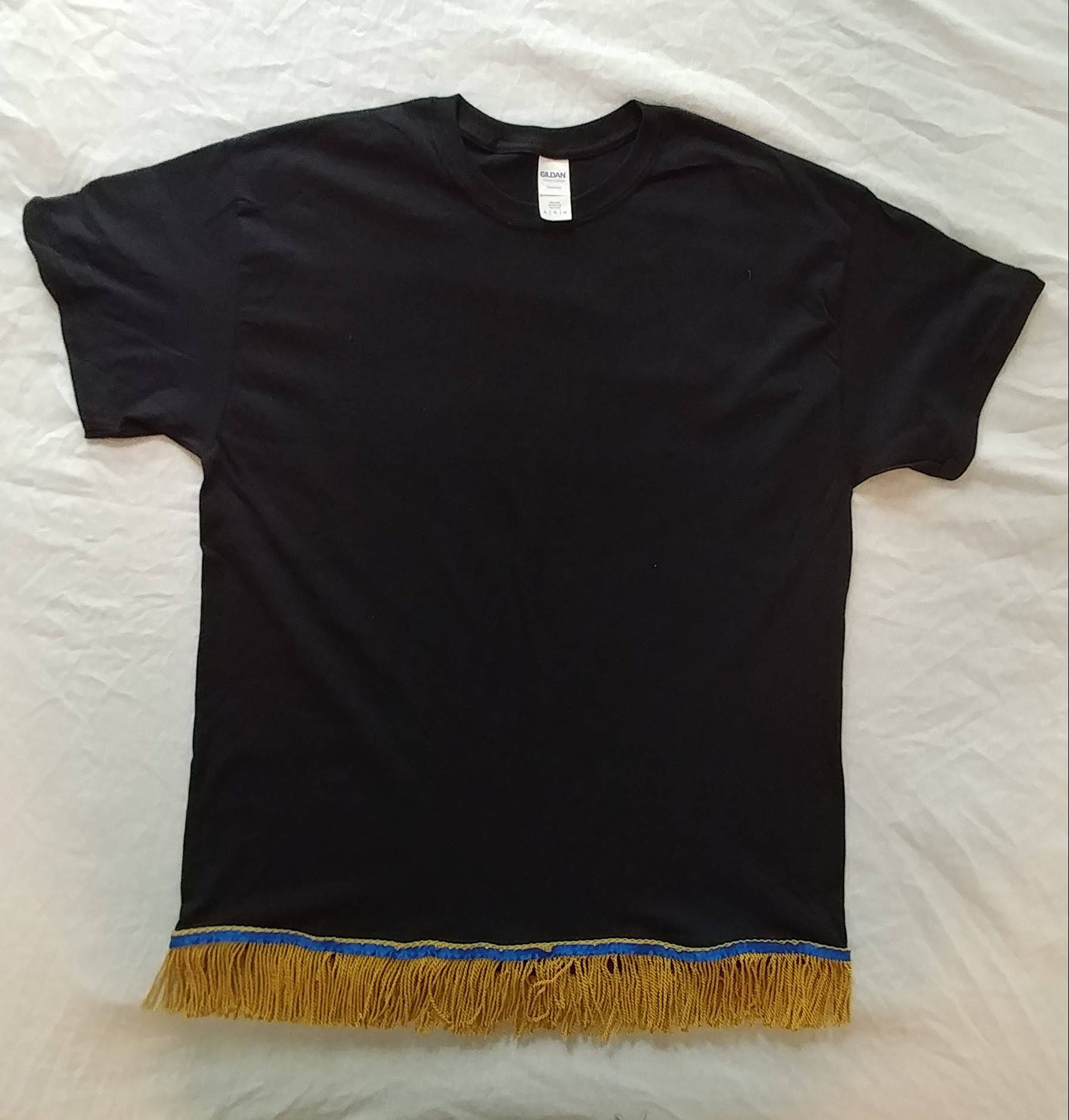 t shirt with fringes