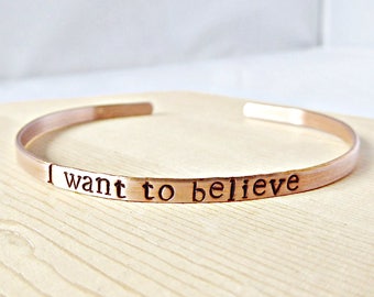 I Want To Believe, funny bracelet, Alien jewelry, Abduction, UFO, Xfiles Gift, Spaceship, Outer Space, Sci Fi, Personalized, Mulder, Scully