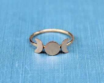 Triple Goddess Ring, Gold Moon Ring, Moon Phase Ring, Crescent Moon Ring, Wicca ring, Wicca Jewelry, Lunar Phases, Statement Ring, Boho ring