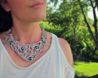 Parure rebelle/Collier plastron prêt -a -partir