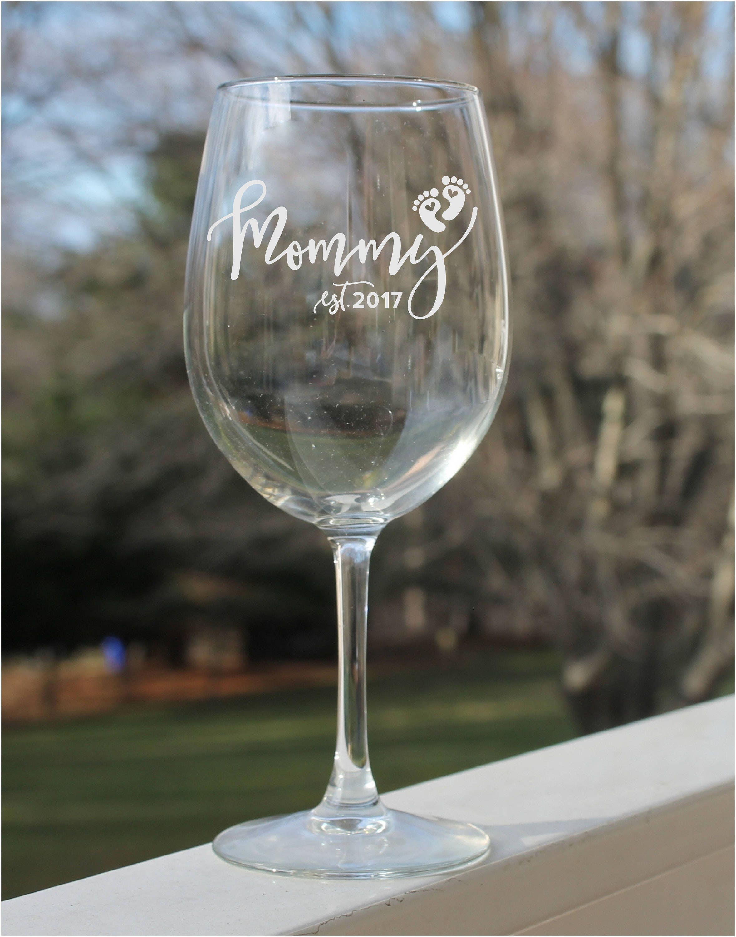 Download new mom wine glasses, mom established, gift for mom, mom ...