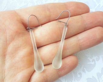 Vintage Glass Earring