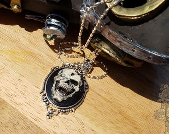 Vampire Skull with Bullet Hole Cameo Horror Necklace, Skull Cameo Gothic Jewelry