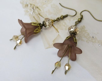 SWAROVSKI CRYSTAL Earring Topaz Chocolate Coffee Flower Bell Cream Taupe Lily Champagne Shabby Chic Vintage Antique Jewellry Australian made