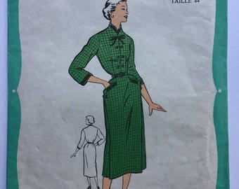 UNOPENED Fabulous 50's french vintage sewing pattern : Woman shift dress with pockets- size 16 taille 44 "Patrons Favoris 1.10.151"