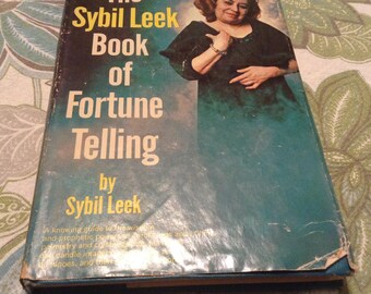 Book of Fortune Telling. 1969 Edition