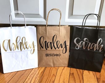 Custom name gift bags-bridesmaid gift bags, groomsman gift bags, wedding party gift bag, hand lettered, wedding gift bags, custom gift bag