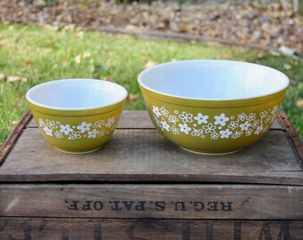 Pyrex Spring Blossom - Pyrex Crazy Daisy - Pyrex Green Spring Blossom 401 403 - Pyrex Green - Pyrex Avocado - Pyrex Flower Print - Nesting