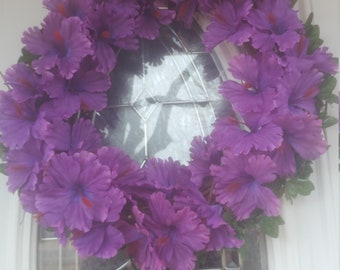 18" Purple hisbiscus wreath