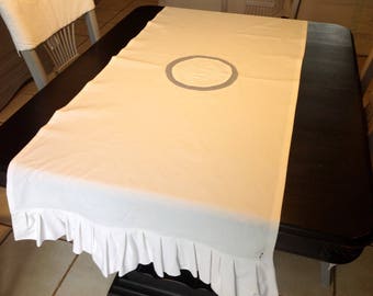 Fabric table runner vintage Monogram AL