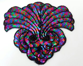 BEAUTIFUL APPLIQUE SEQUINS beads 16 x 15 CM