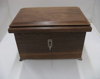 C-Vault Walnut Presentation box