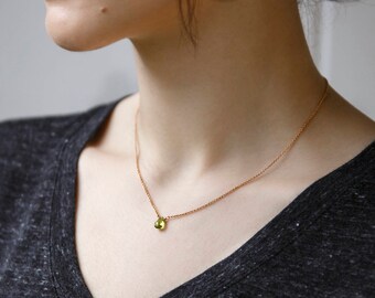 Petite peridot necklace, August birthstone necklace, green necklace, dainty necklace, tiny necklace, solitaire necklace - Natalie
