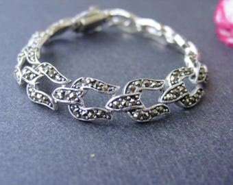 Sterling Silver Navajo Inside Plain Engraved Running Horse Head Cuff Bracelet