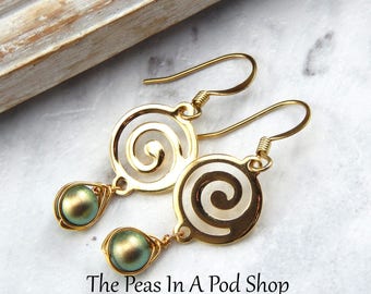 Pea Pod Earrings, One Pea In A Pod Earrings, Pea Pod Jewelry, Spiral Earrings, Geometric Jewelry, Choose Your Color Pearl And Metal