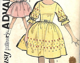 ON SALE Vtg 1950's Sew Easy Advance 2810 Girls Full Skirted Dress Pattern, Size 7
