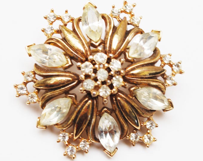 Trifari Pat Pend Rhinestone Brooch pendant - Flower Snowflake - Alfred Philippe design - Floral atomic Pin