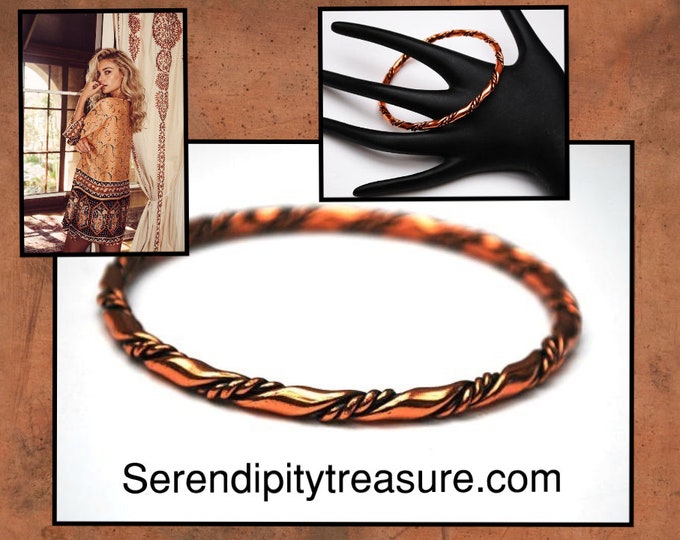 Boho copper bangle - Twisted copper - Ribbed stripped - modern bracelet