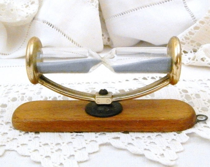 Vintage Mid Century Wall Hanging Swivel Glass and Wooden Egg Timer with Pale Blue Sand from France, Retro Kitchenware, 1960s Home Decor Vintage Mid Century Wall Hanging Swivel Glass and Wooden Egg Timer with Pale Blue Sand from France, Retro Kitchenware, 1960s Home Decor