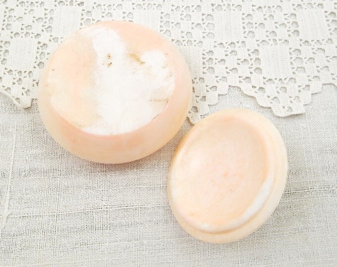 Vintage Pink Round Soap Stone Carved Lidded Trinket / Jewelry Box, Retro Home Bathroom Interior Powder Pot made of Stone from France