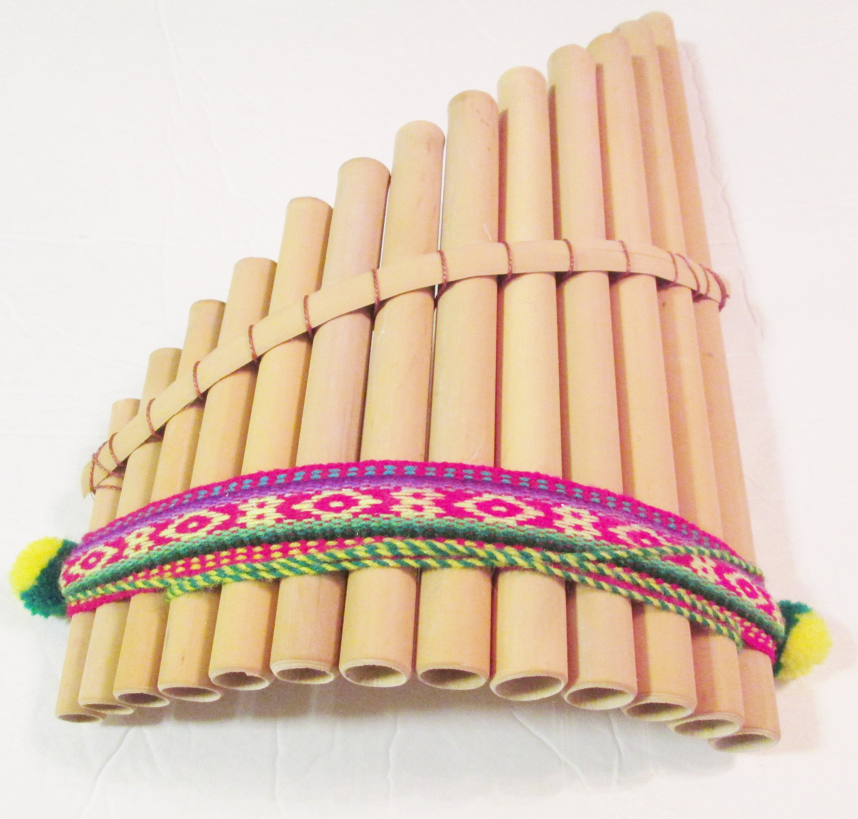 Artesanal Pan Flute 13 Pipes From Peru Item in USA