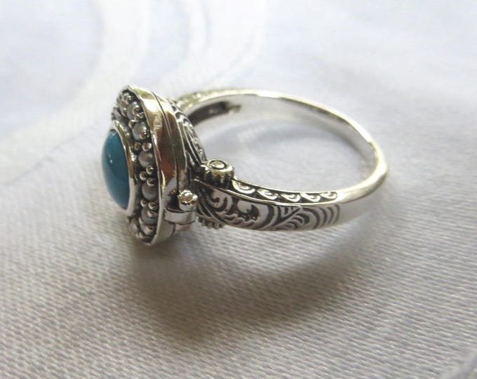 Vintage Poison Ring, Sterling Silver Filigree. Faux Turquoise, Seed Pearls, Size 7