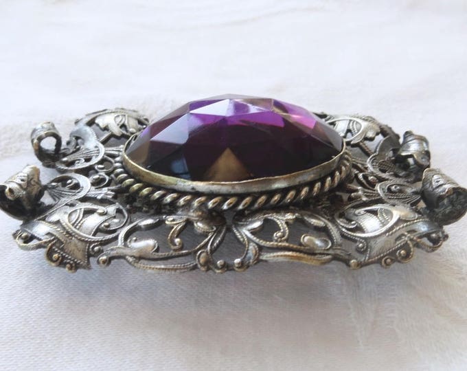 Antique Art Nouveau Brooch, Amethyst Stone, Openwork Vines and Leaves, Silver Filigree Nouveau Pin, Art Nouveau Jewelry