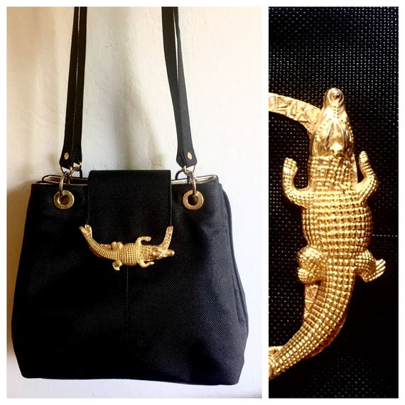 Vintage Unique Black Purse With Gold Metal Alligator Clasp