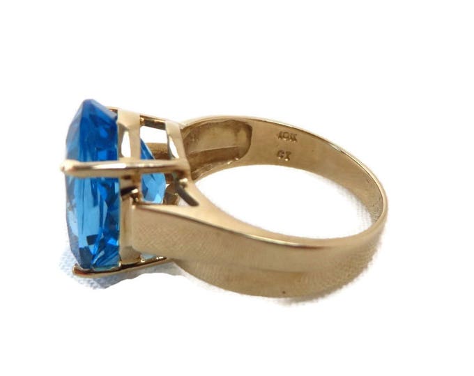 London Blue Topaz Ring - Vintage 10K Gold, 7 Ct Topaz Solitaire Ring, Vintage Cocktail Ring, Size 6