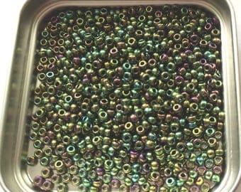 pretty little Pearl "Miyuki" micro-ball black lopho