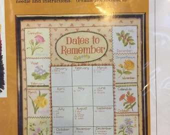ON SALE Crewel Embroidery Kit, The Creative Circle Needlework Kit 1006, Dates To Remember, Vintage Embroidery Kit, Flowers of the Month, Nee