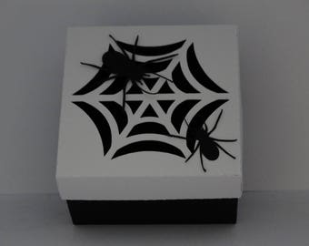 Black and white Spider Web halloween box