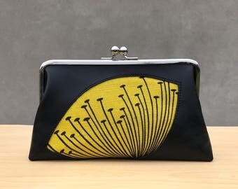 Black Leather Dandelion Kiss Lock Clutch