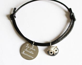 Custom engraved medal cord bracelet "coolest MOM Mamie Marraine sister..." - size woman or child - Nemeti jewelry