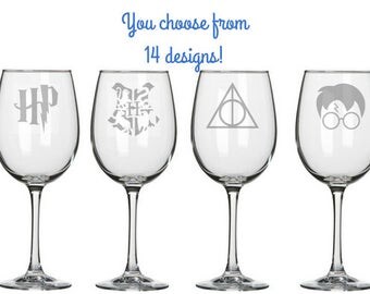 Harry Potter Gift - Harry Potter Wine Glasses - Harry Potter Wedding Gift - Harry Potter Bridal Shower - Harry Potter Mug - Potterhead Gift