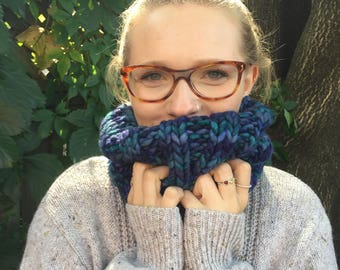 Mermaids and Unicorns chunky-knit wool cowl
