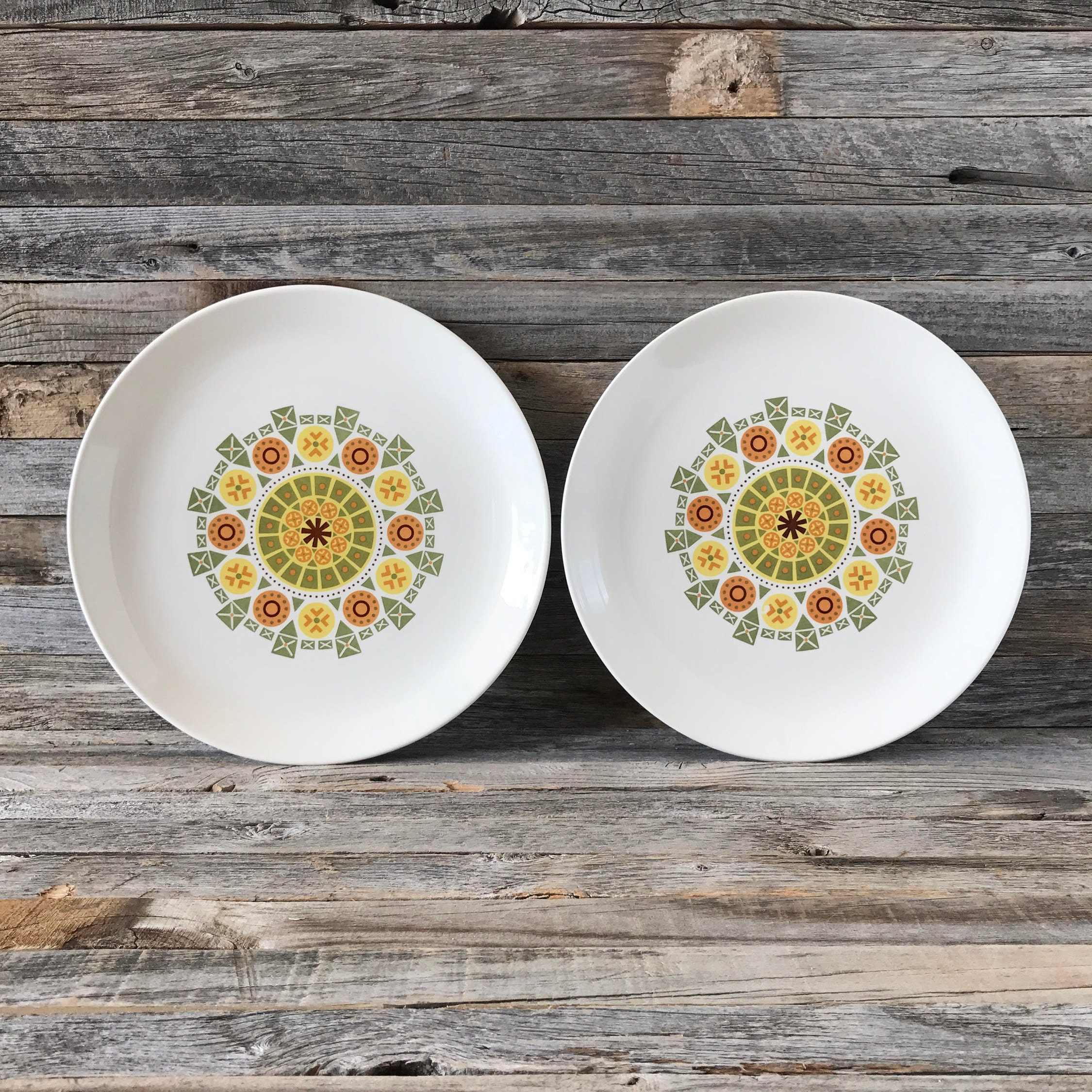 Vintage Steubenville Pottery Yorktown Dinner Plates