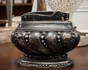 Vintage Ronson Crown