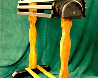 Mustang Western Saddle Stand