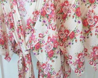 Ivory Bridesmaid Robe, Floral Bridal Robe, Floral Kimono Robe, Bridesmaid Gift, Bridal Shower Gift, Bridal Party Robes, Getting Ready Robe