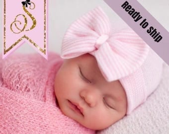 Hospital Newborn hat Newborn baby girl beanie with bow pink Newborn Hat newborn Coming home outift Baby Girl Hospital Hat Newborn Girl Hat