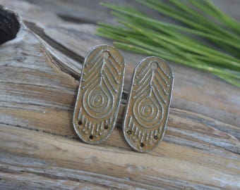 primitive feathers