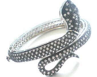 RHINESTONE SNAKE BRACELET Hinged Clamper Silver Tone Sparkling Crystal Rhinestones Safety Catch