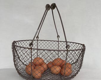 Large Vintage Wire Egg Basket with Double Wood Handles 14 x 10 Farmhouse Kitchen Display