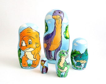 Matryoshka The Land Before Time nesting dolls, dinosaurs nested dolls, wooden stacking russian dolls 5 pcs set, matriochka, matreshka