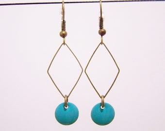 Sequin green zircon and diamond earrings