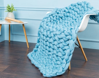 super chunky blanket, chunky knit blanket. super bulky blanket.Cable Knit throw, Chunky Knit Throw,Arm Knit blanket,Giant Knit blanket