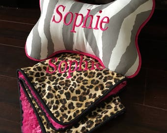 dog blanket and pillow set